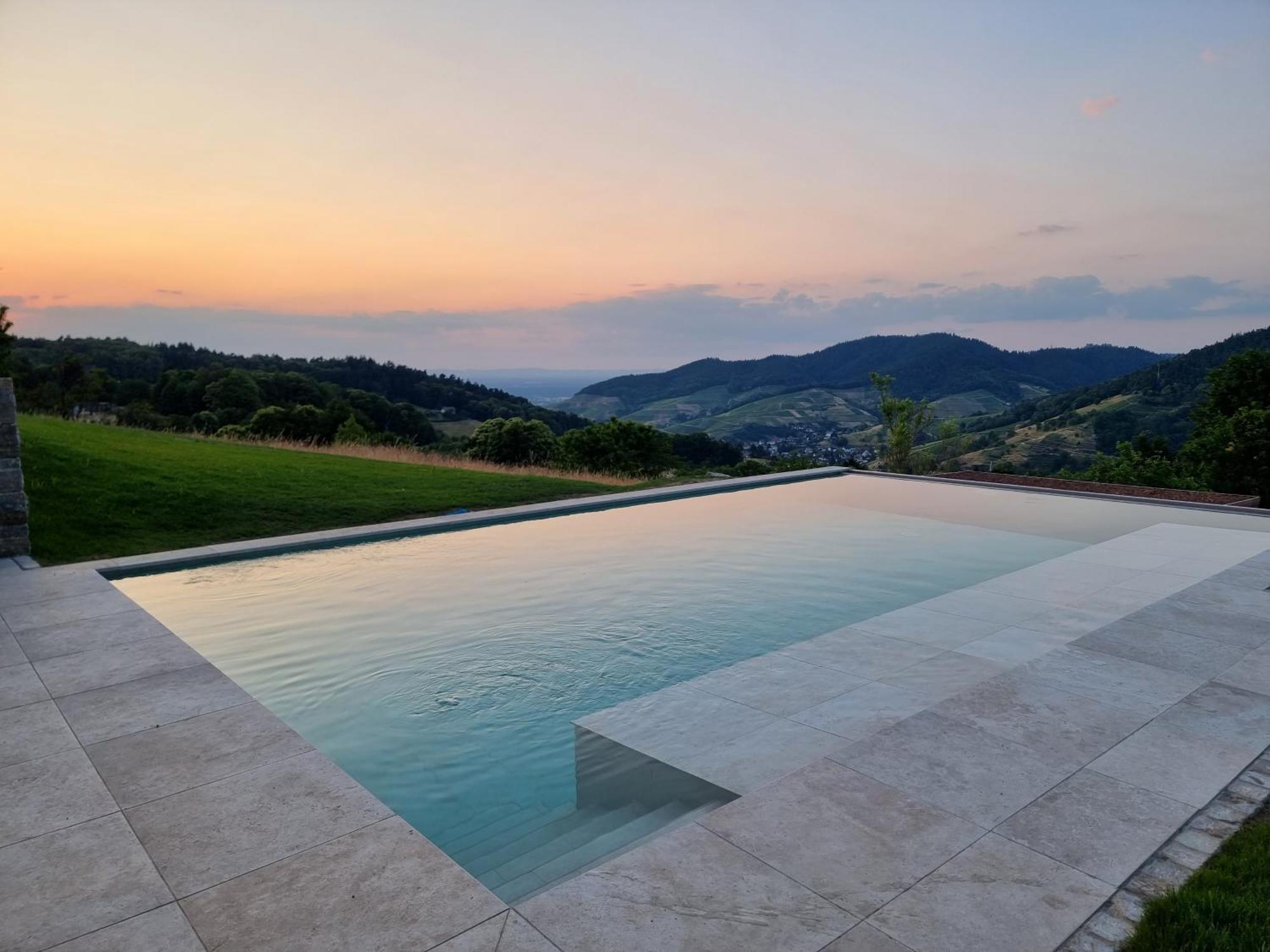 Vila Haus Am Berg Mit Wellnessbereich, Bar Und Panorama Bühlertal Exteriér fotografie